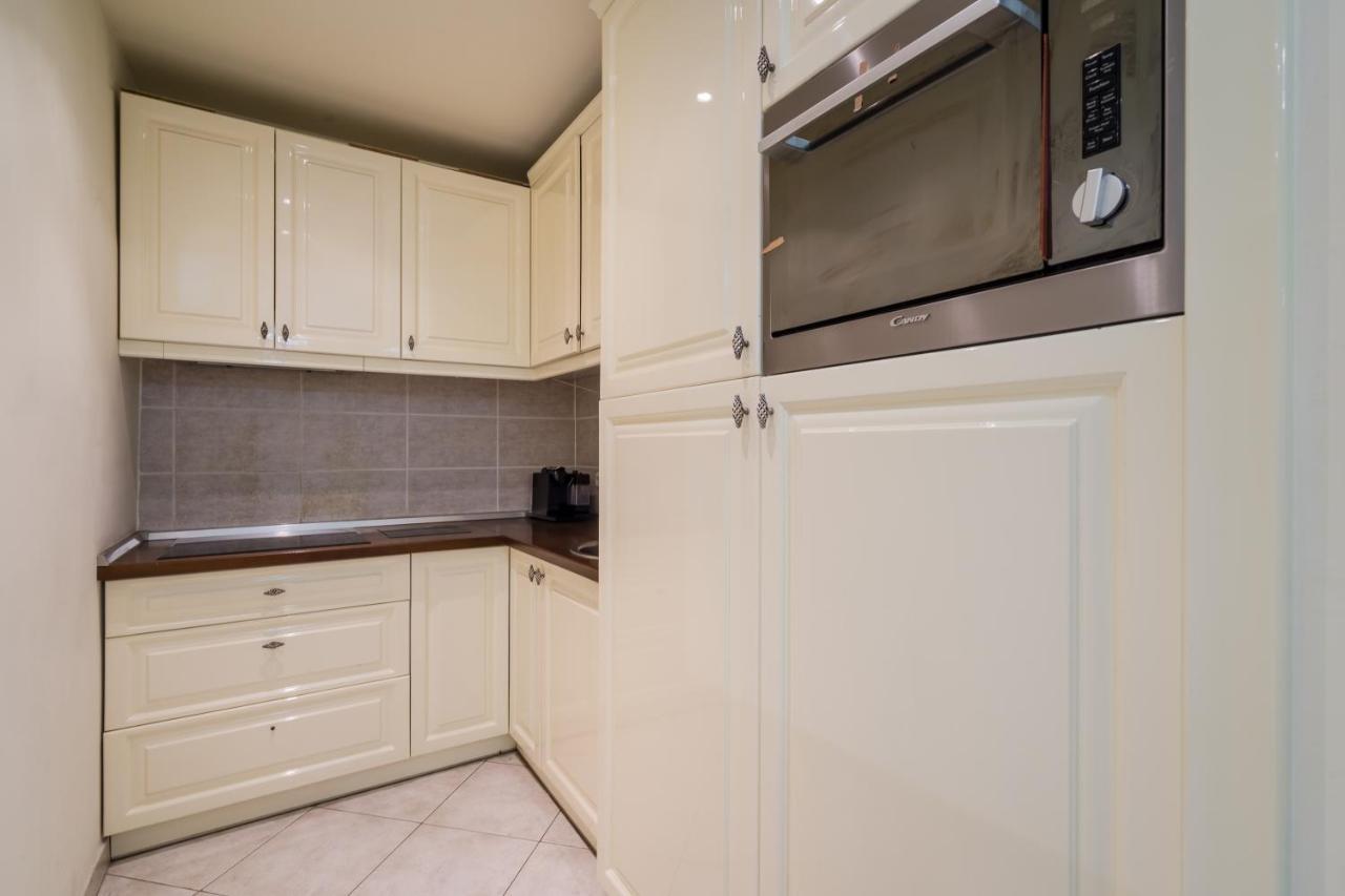 Basilica And Castle View Luxury Suite, Free Parking Reservation Needed Budapest Extérieur photo