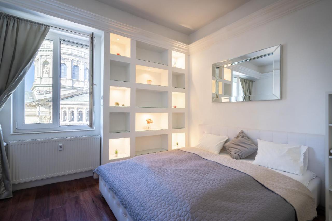 Basilica And Castle View Luxury Suite, Free Parking Reservation Needed Budapest Extérieur photo