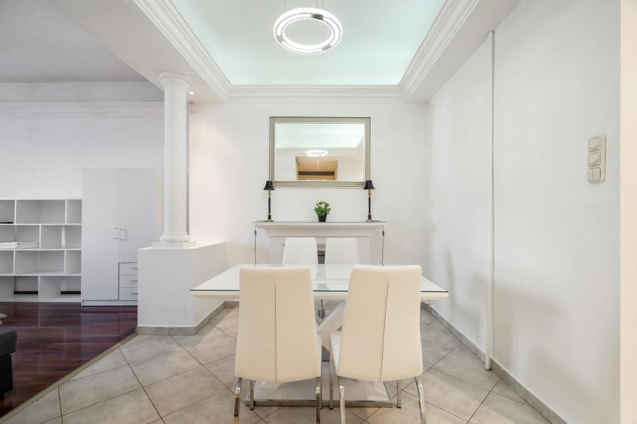 Basilica And Castle View Luxury Suite, Free Parking Reservation Needed Budapest Extérieur photo